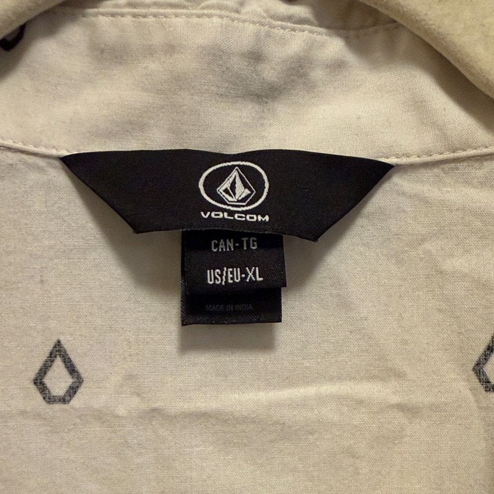 Volcom Off-White Patterned Button-Down Shirt - image 2